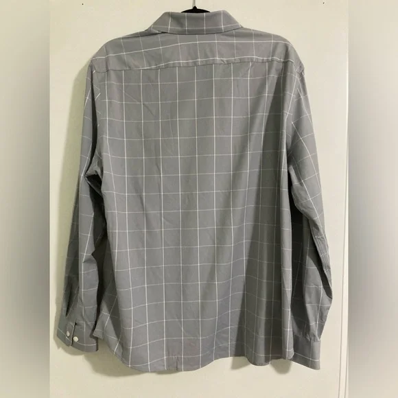 Simple pattern men’s button up shirt - Picture 3 of 5